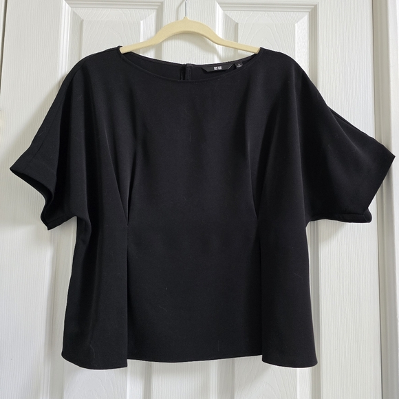 🌷UNIQLO CREPE PEPLUM SHORT SLEEVED TOP - Picture 7 of 7